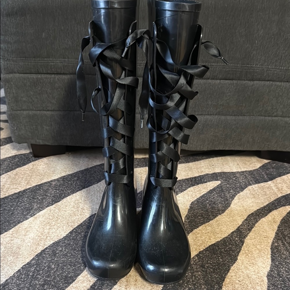 Women's Black Lace-Up Boots